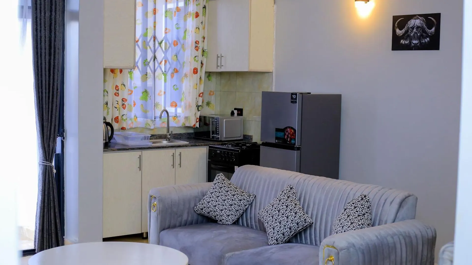 Dreamy Den Suites Kiwatule Kampala Uganda